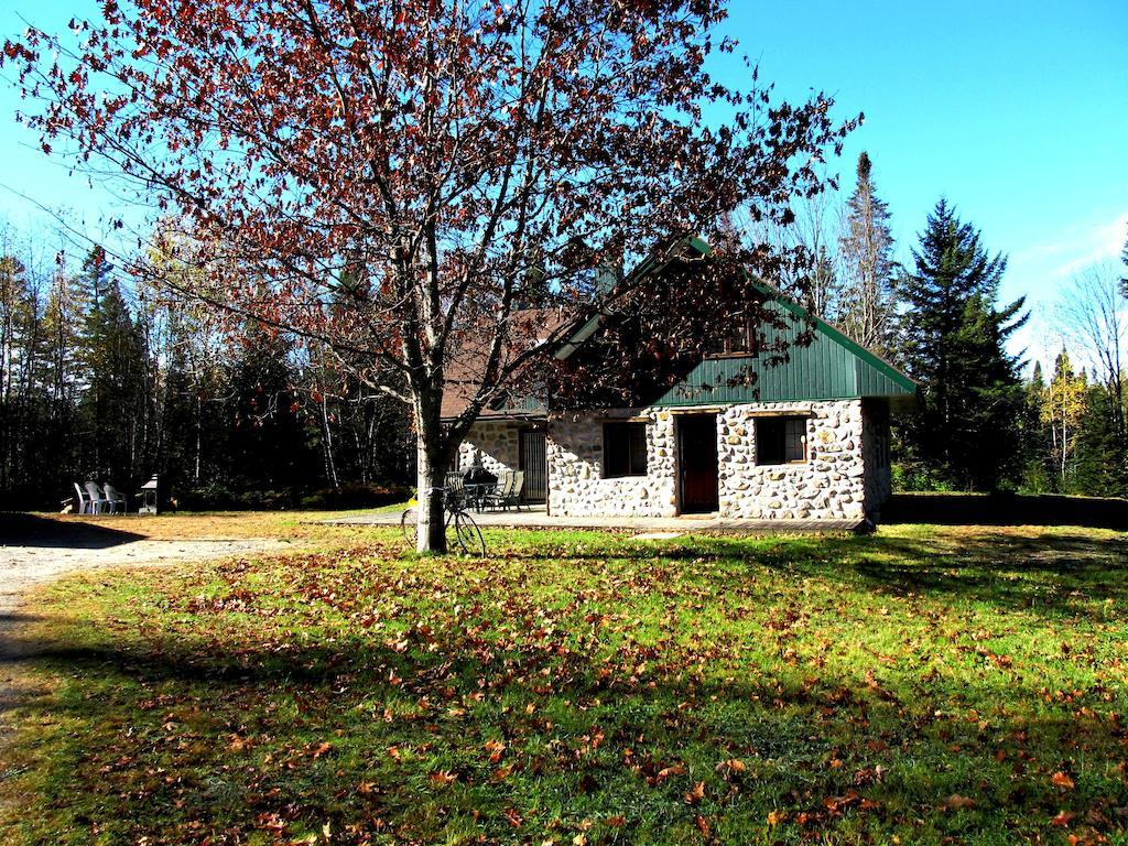 Chalet Rustique Crds Tremblant Lac Superieur Room photo