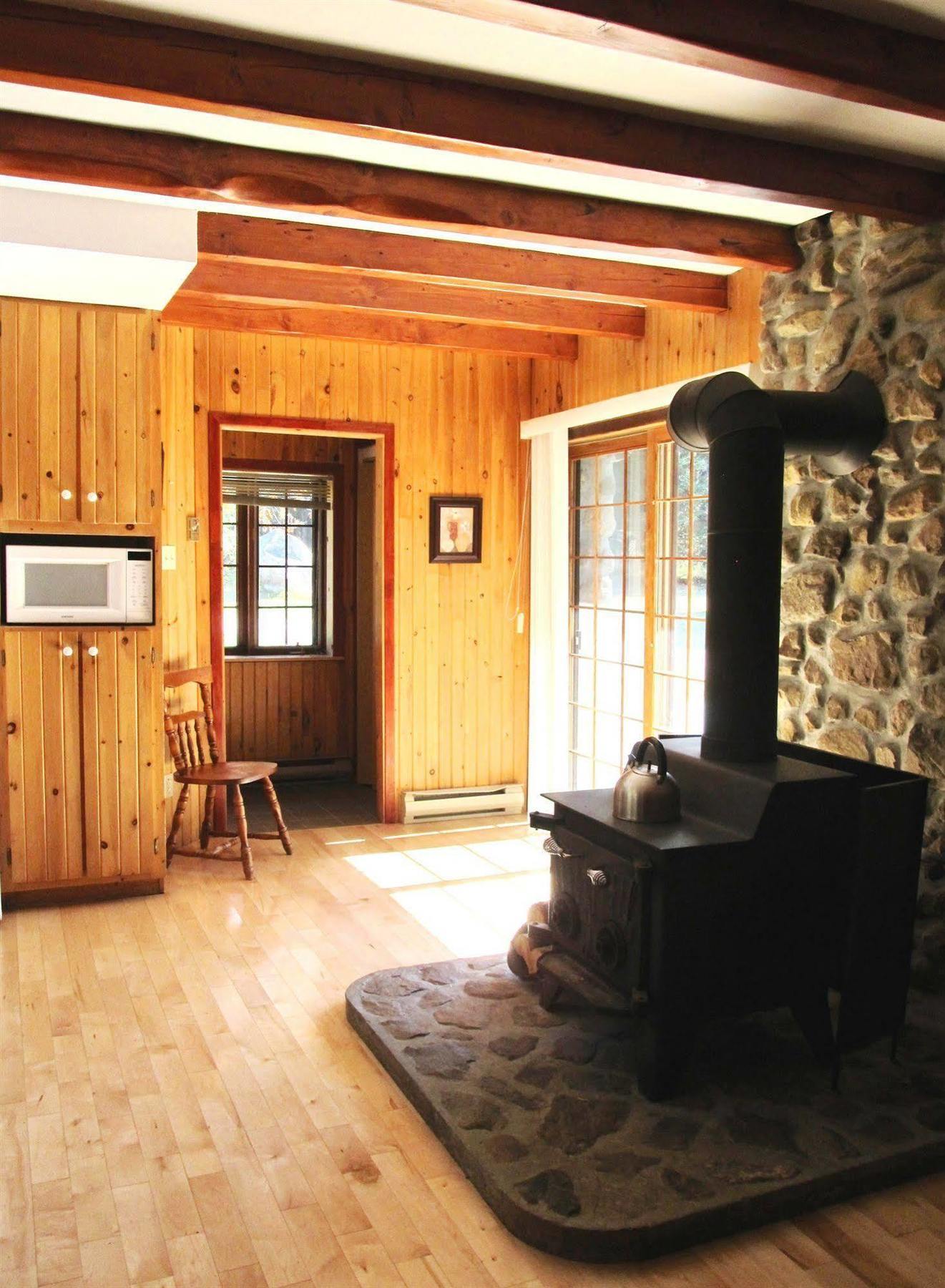 Chalet Rustique Crds Tremblant Lac Superieur Exterior photo